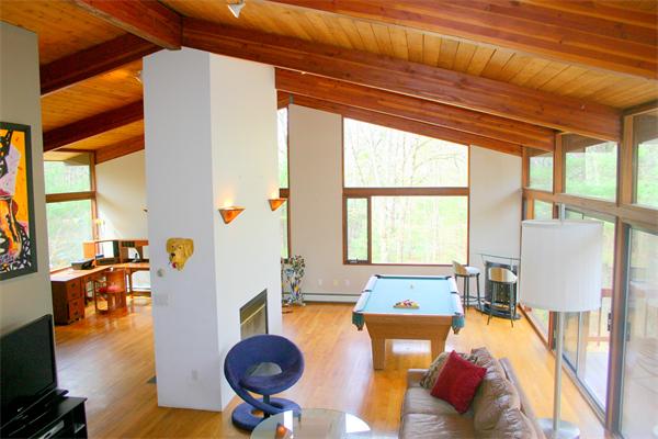10 Hampshire Road Wayland, MA 01778 - Photo 12 of 22 Gallery Image 12
