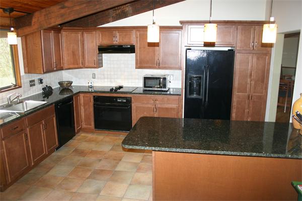10 Hampshire Road Wayland, MA 01778 - Photo 8 of 22 Gallery Image 8