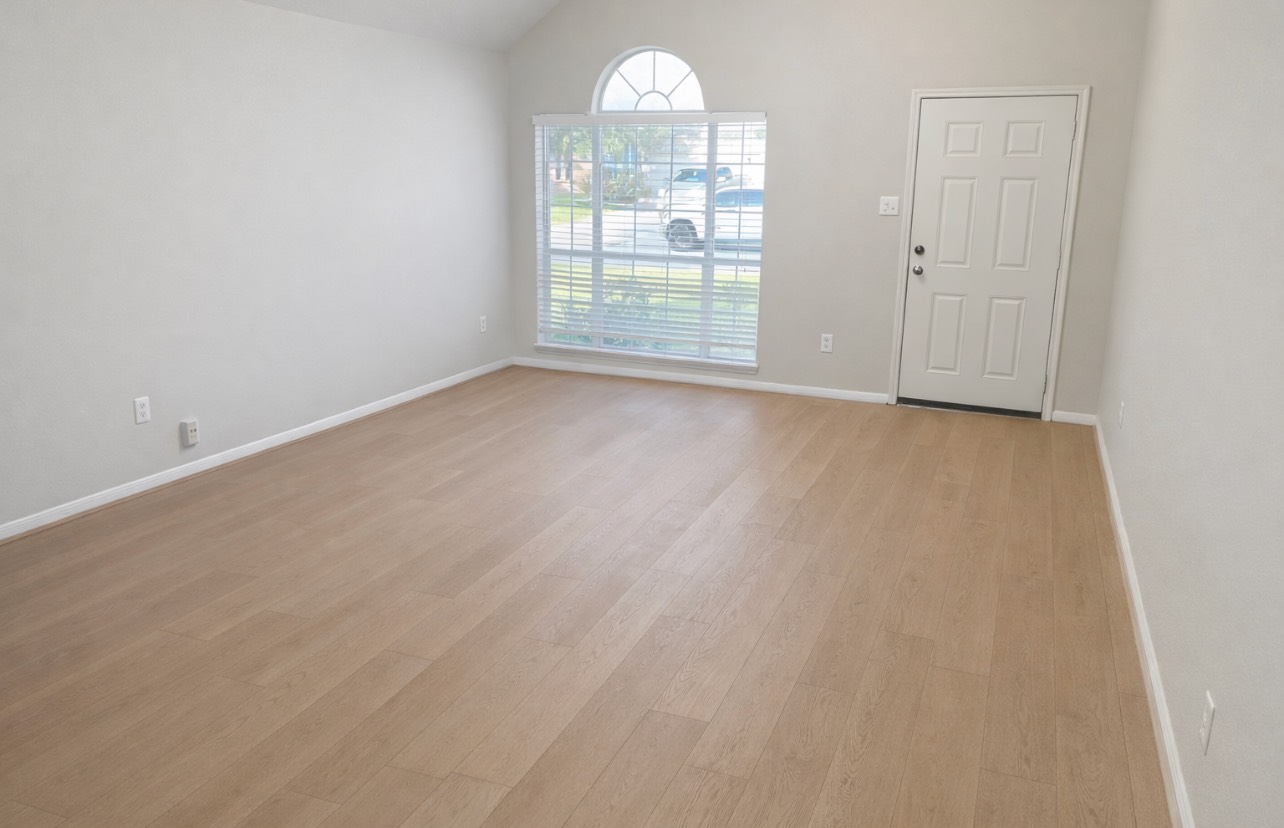 22531 Goss Spring Court Spring, TX 77373 - Photo 2 of 24