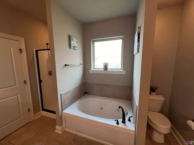 $1,950 | 42337 Lakestone Drive, Prairieville, LA 70769