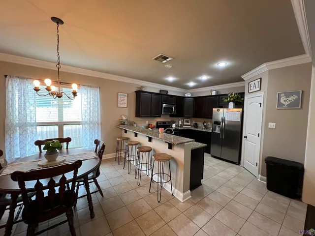 $1,950 | 42337 Lakestone Drive, Prairieville, LA 70769