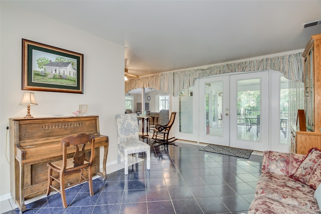 303 Ellis Street Wrens, GA 30833 - Photo 11 of 47 Gallery Image 11