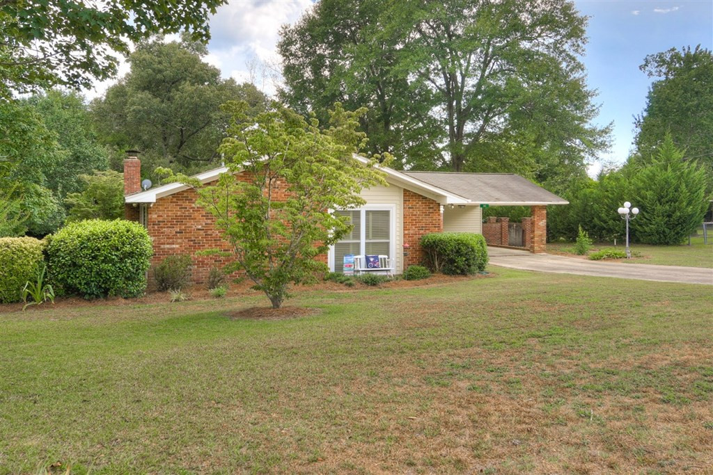 303 Ellis Street Wrens, GA 30833 - Photo 4 of 47 Gallery Image 4