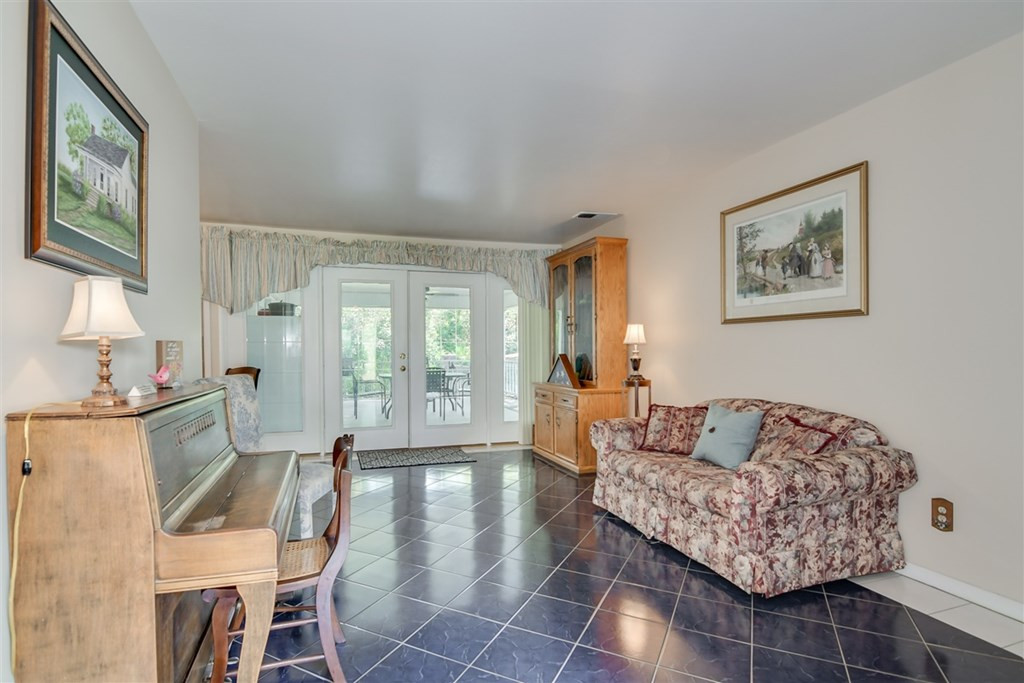 303 Ellis Street Wrens, GA 30833 - Photo 8 of 47 Gallery Image 8