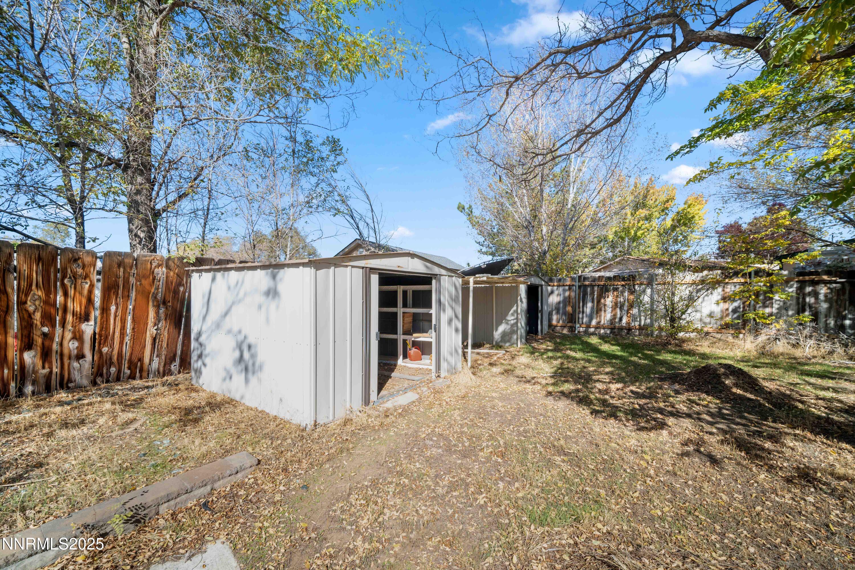 2524 Sneddon Way Carson City, NV 89706 - Photo 29 of 34 a view of a backyard of the house