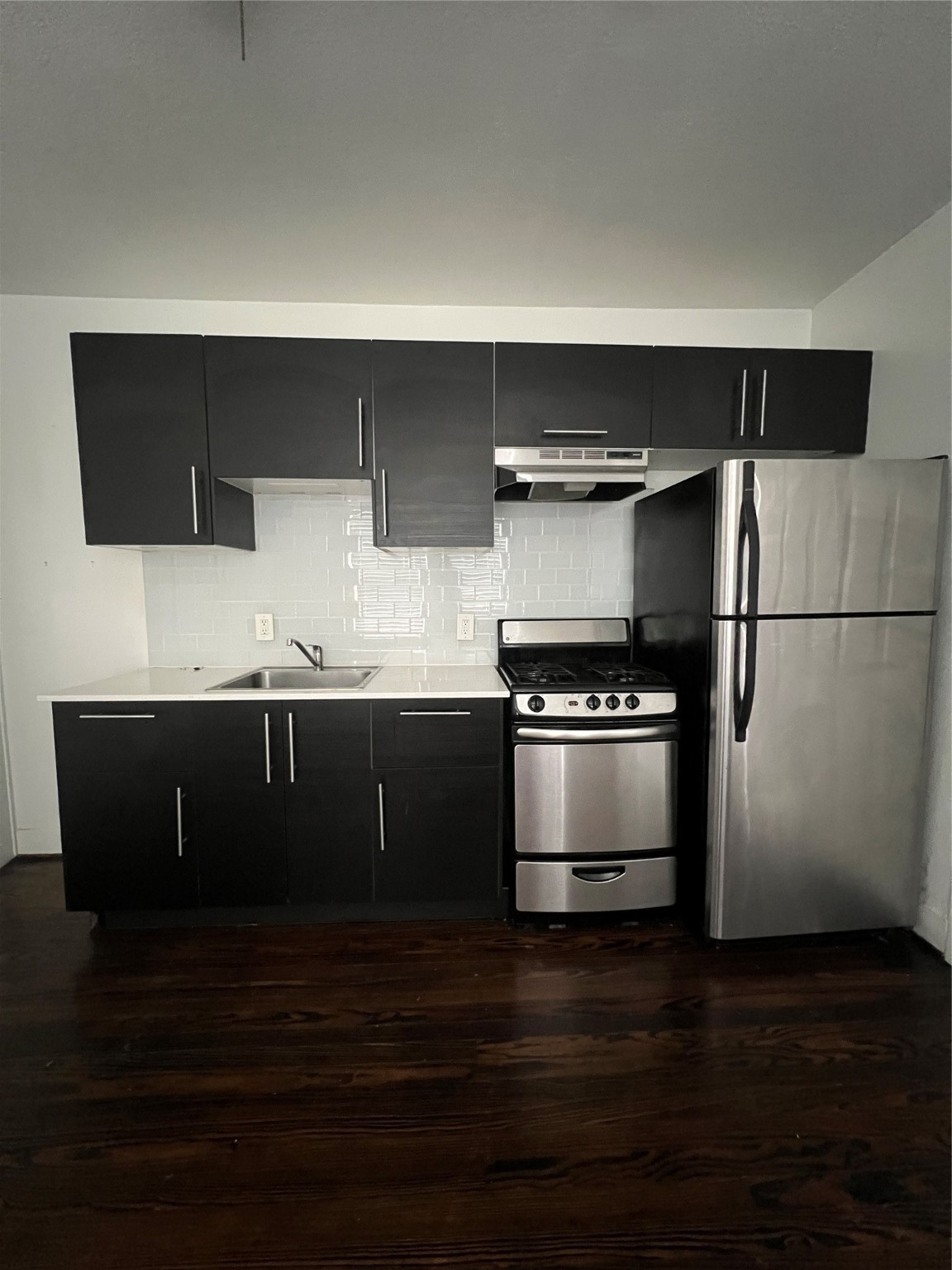 607 Enid Street, Unit 2 Houston, TX 77009 - Photo 2 of 4