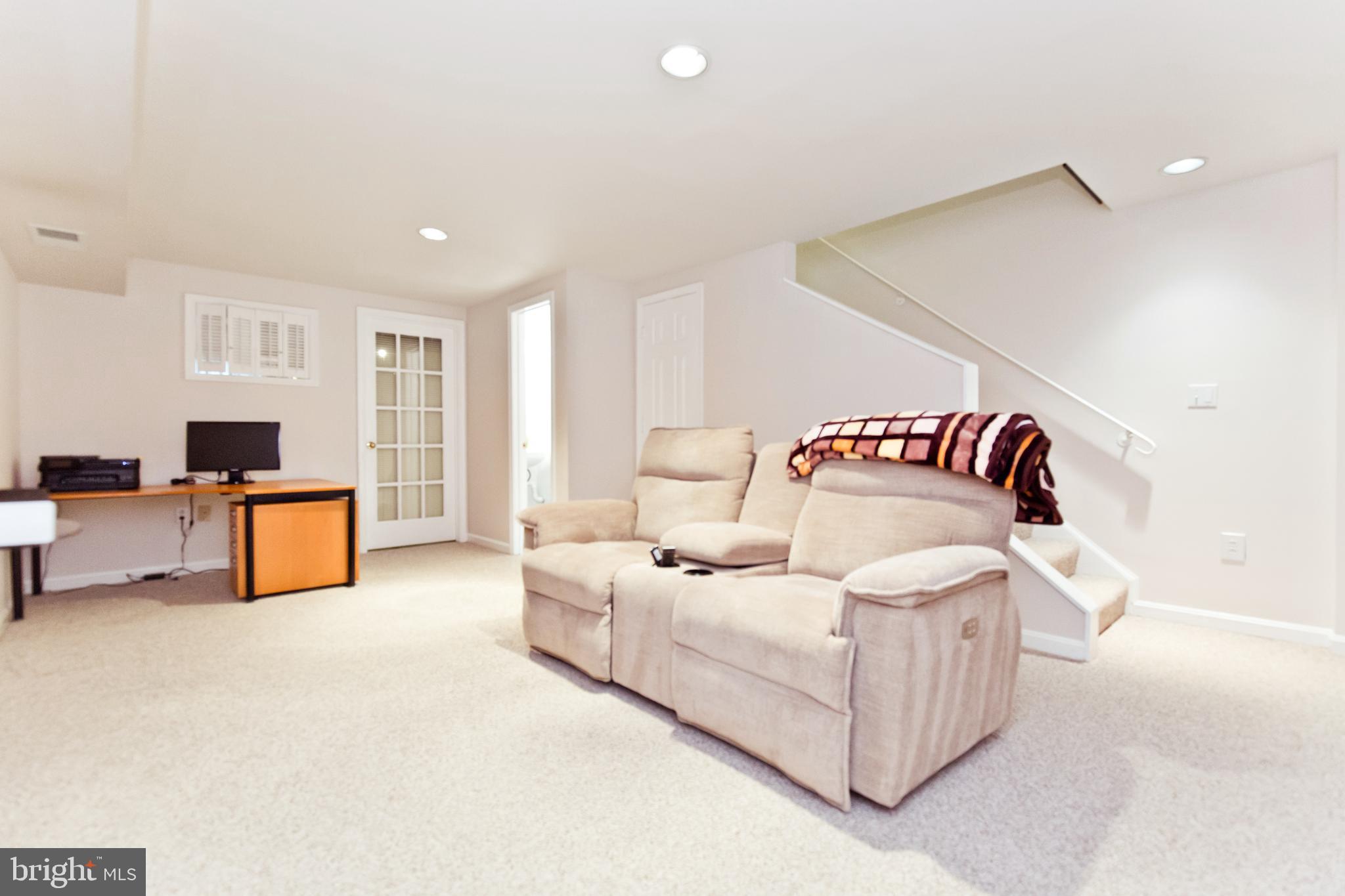 3953 9th Road South Arlington, VA 22204 - Photo 21 of 29 Gallery Image 21