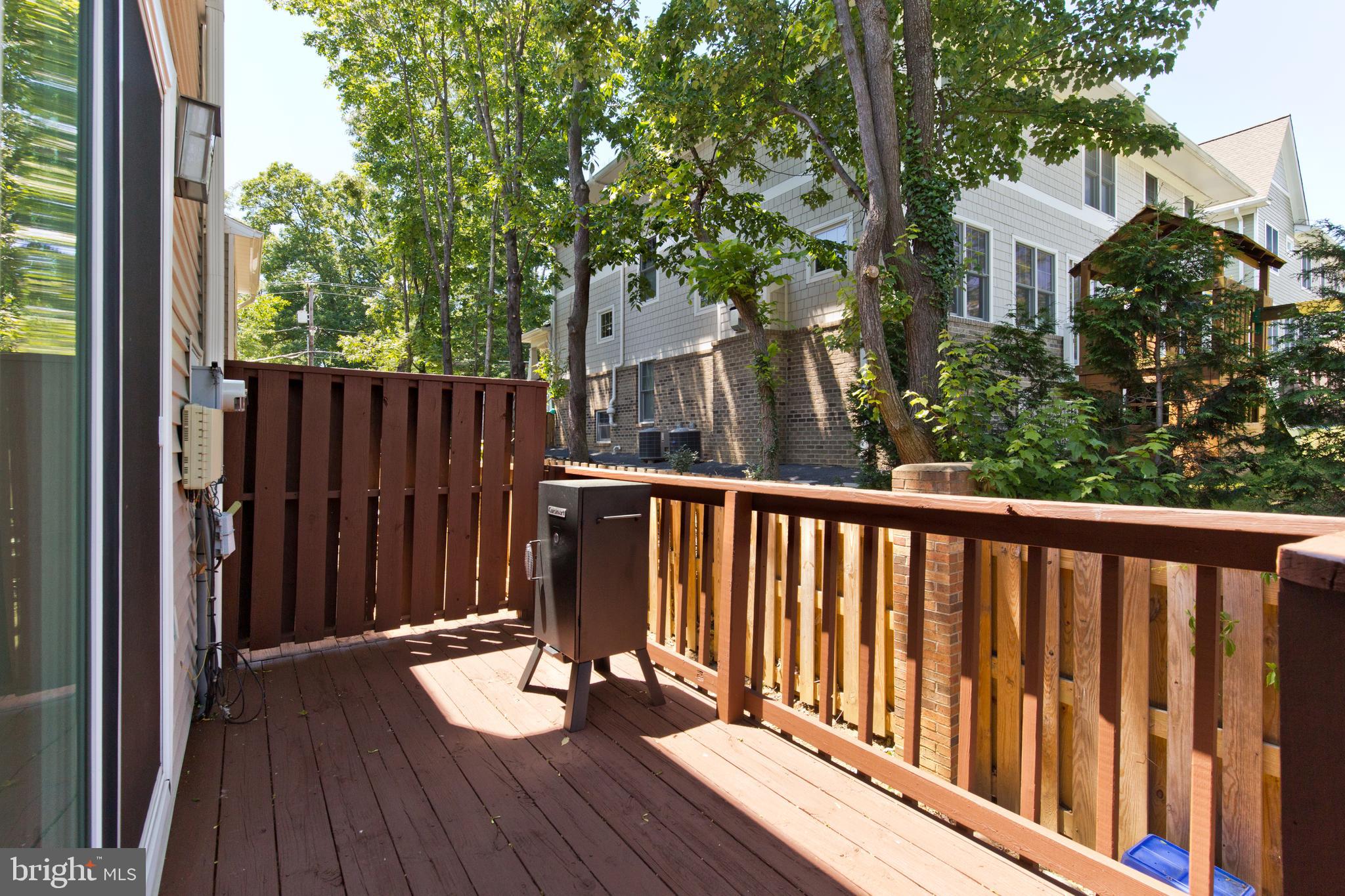 3953 9th Road South Arlington, VA 22204 - Photo 27 of 29 Gallery Image 27