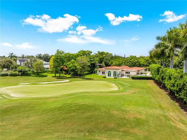 $3,800,000 | 4001 Santa Maria Street, Coral Gables, FL 33146