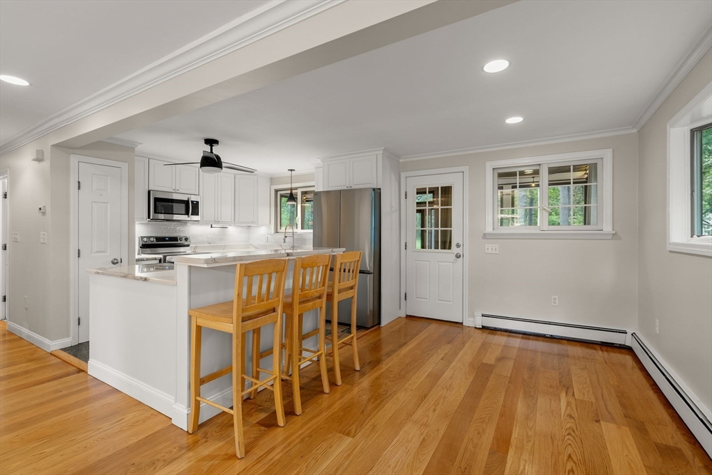 97 Liberty Street Middleton, MA 01949 - Photo 7 of 41 Gallery Image 7