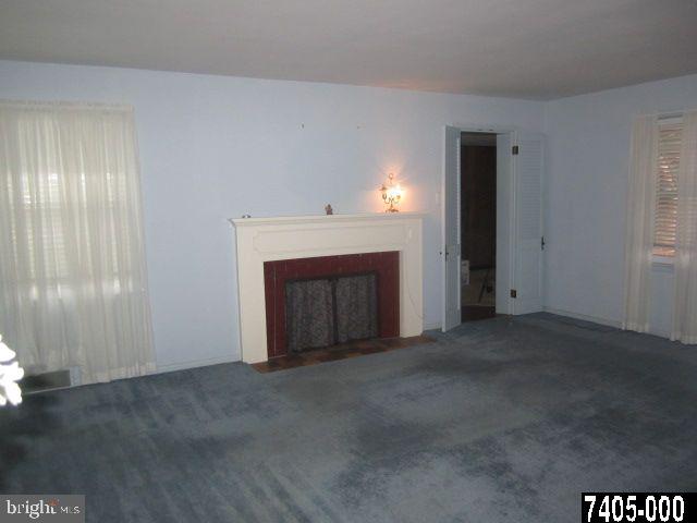 424 Corbin Road York, PA 17403 - Photo 3 of 17