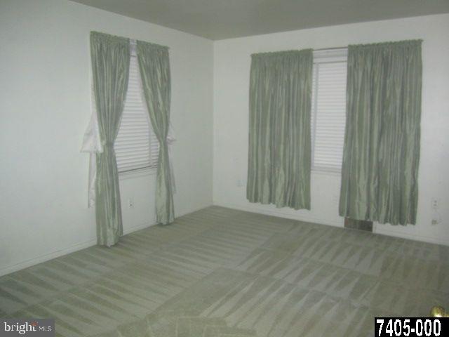 424 Corbin Road York, PA 17403 - Photo 9 of 17