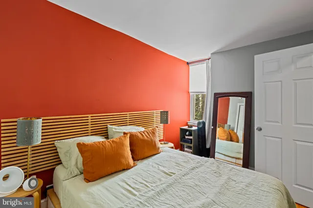 $395,000 | 603 Sigel Street, Philadelphia, PA 19148