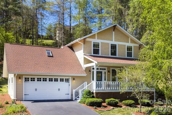 $559,900 | 26 Macdougall Lane, Weaverville, NC 28787