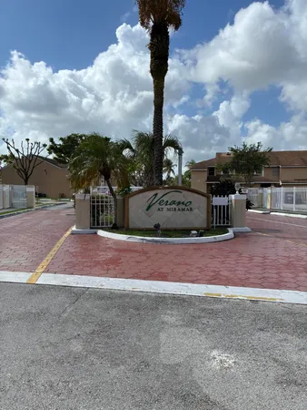 $2,000 | 8021 Southwest 21st Court, Unit 8021, Miramar, FL 33025