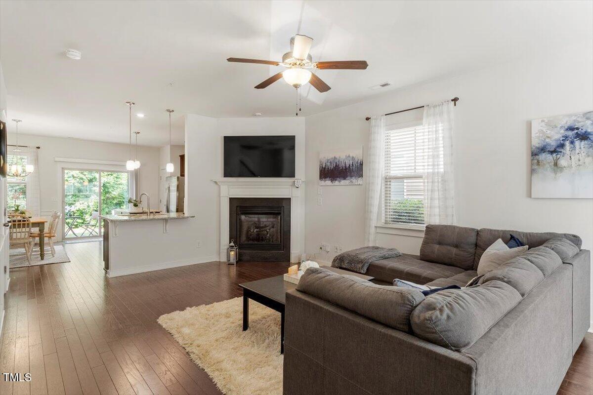 08-7879 Allscott Way [2303077]_08