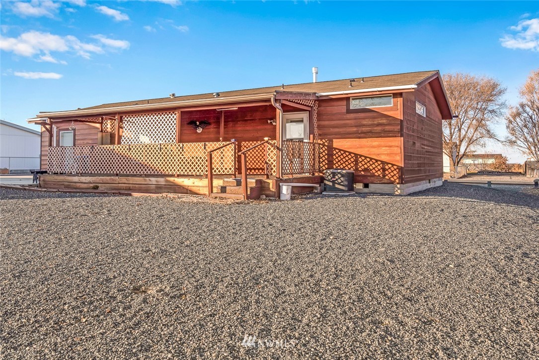 8691 Jean Road Northeast Moses Lake, WA 98837 - Photo 38 of 40 Gallery Image 38