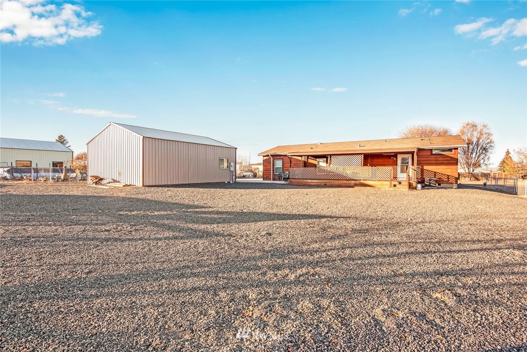 8691 Jean Road Northeast Moses Lake, WA 98837 - Photo 39 of 40 Gallery Image 39