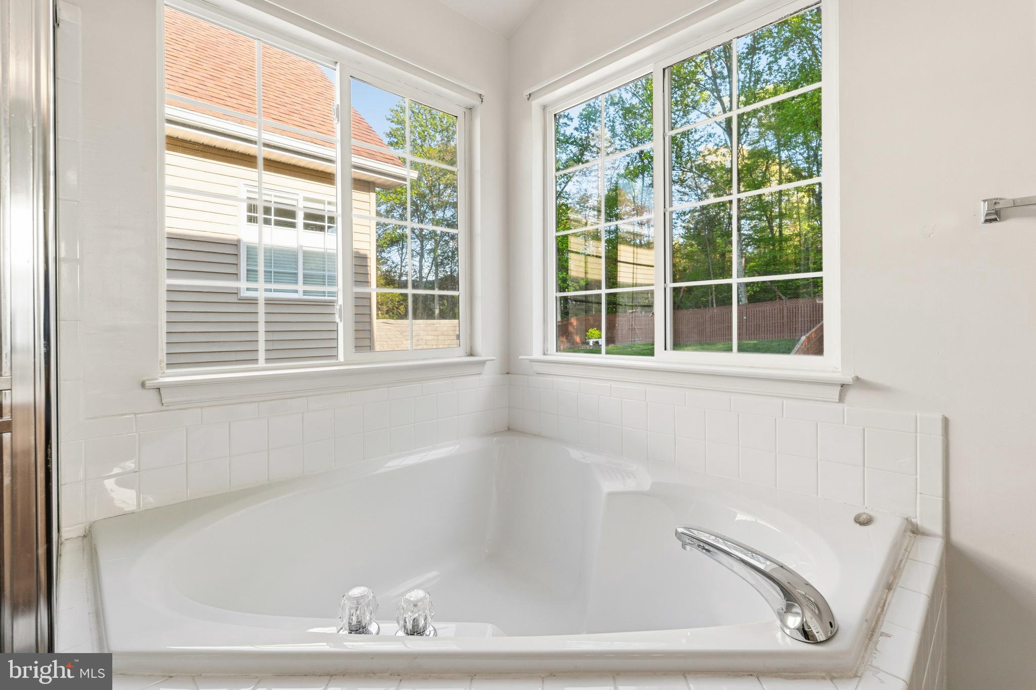 2613 Pheasant Hunt Road Woodbridge, VA 22192 - Photo 22 of 41