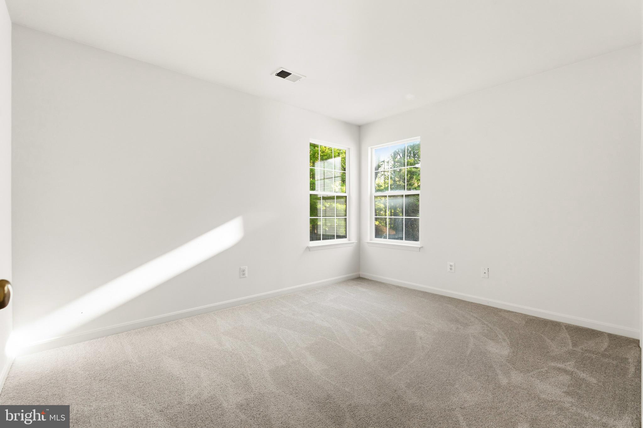 2613 Pheasant Hunt Road Woodbridge, VA 22192 - Photo 27 of 41