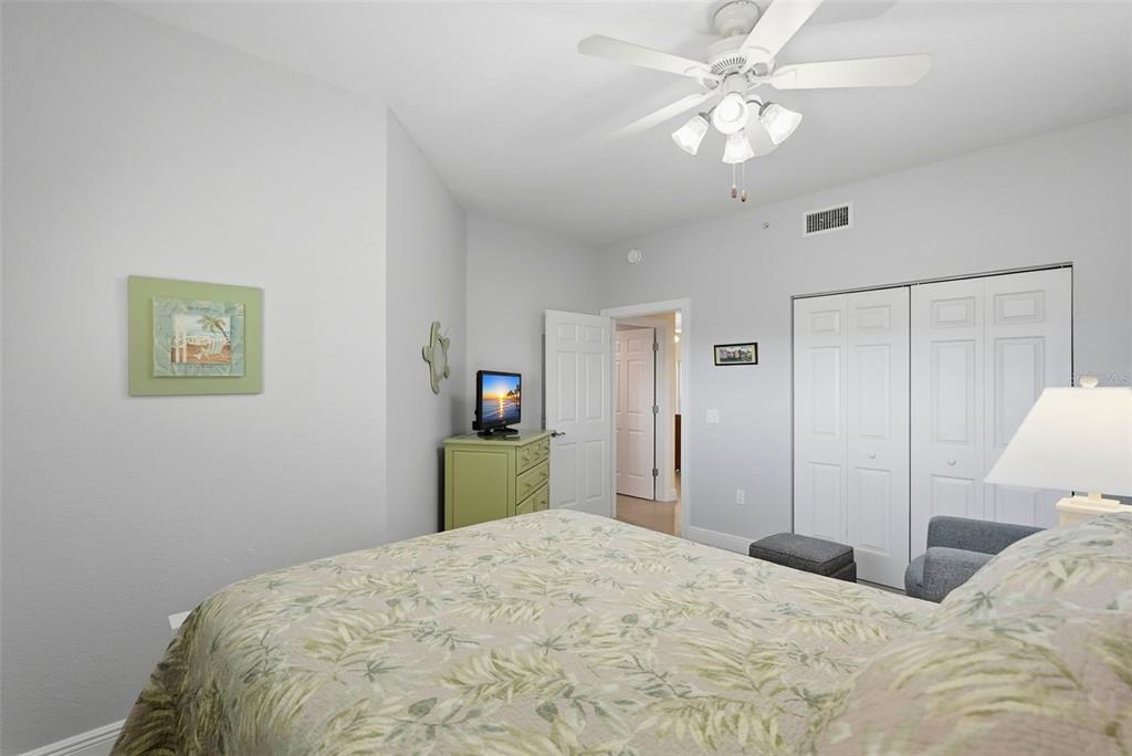 425 150th Avenue, Unit 2404 Madeira Beach, FL 33708 - Photo 38 of 45