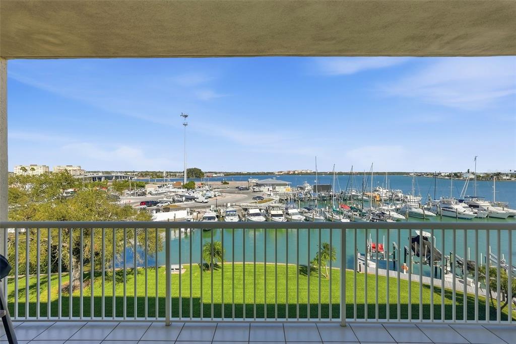 425 150th Avenue, Unit 2404 Madeira Beach, FL 33708 - Photo 6 of 45