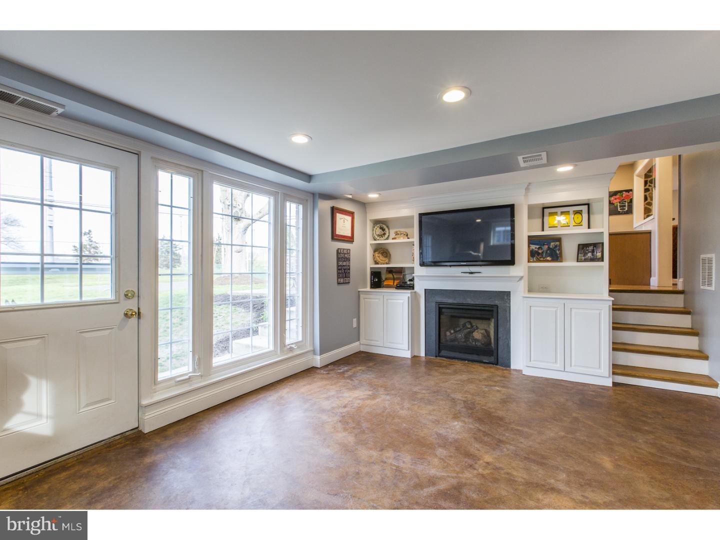 702 Fraser Road Glenside, PA 19038 - Photo 11 of 25 Gallery Image 11
