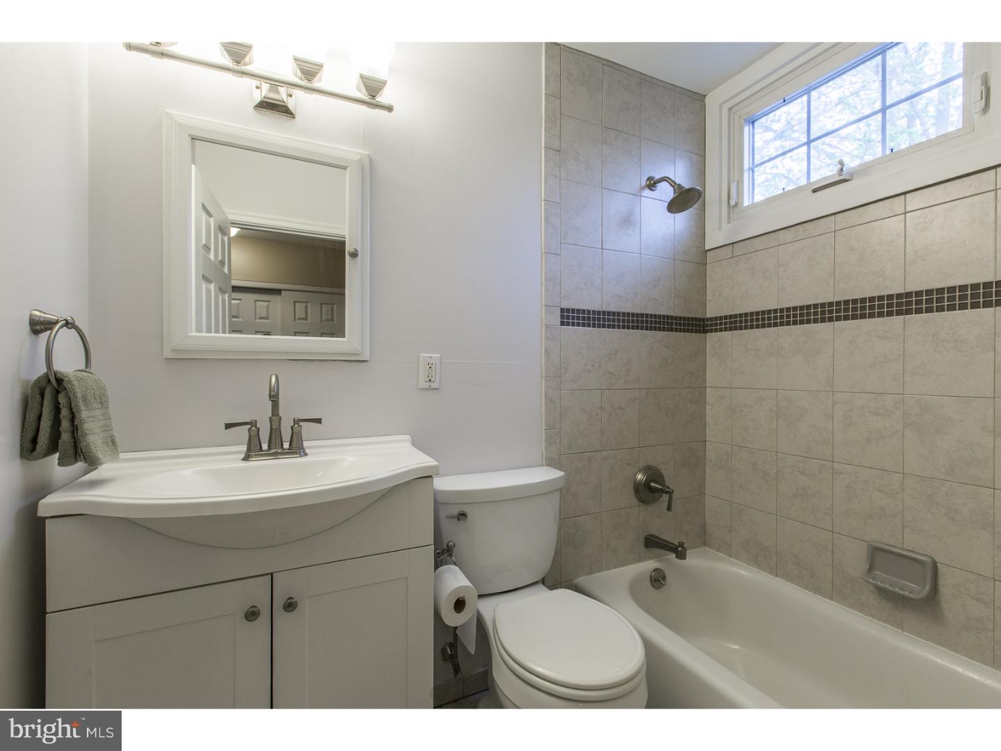 702 Fraser Road Glenside, PA 19038 - Photo 13 of 25 Gallery Image 13