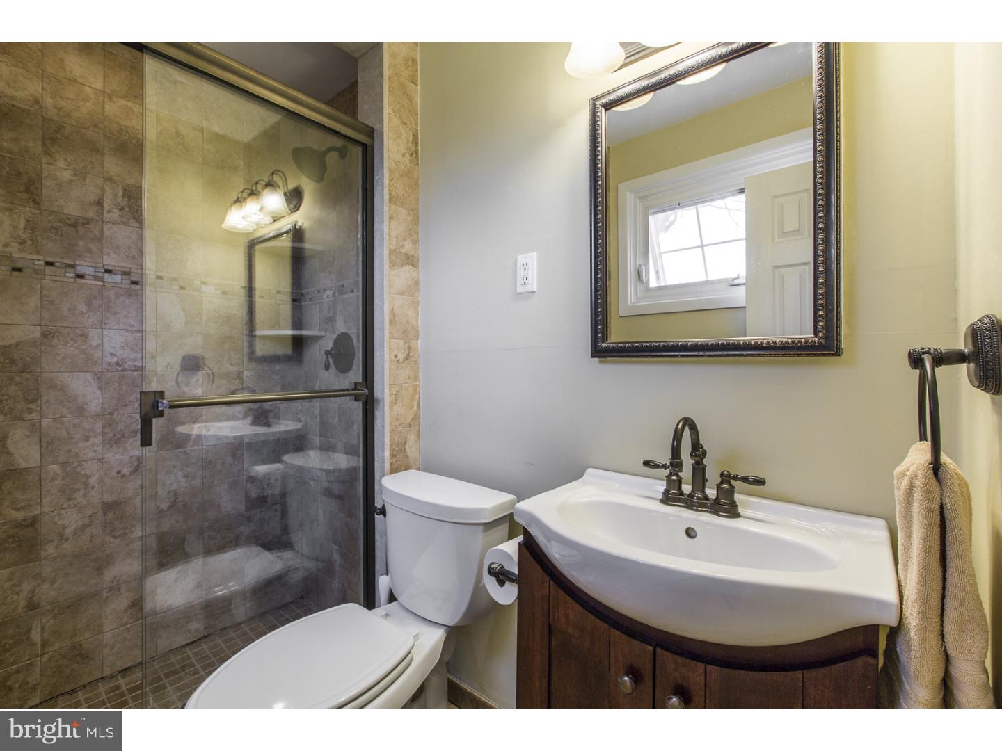 702 Fraser Road Glenside, PA 19038 - Photo 14 of 25 Gallery Image 14