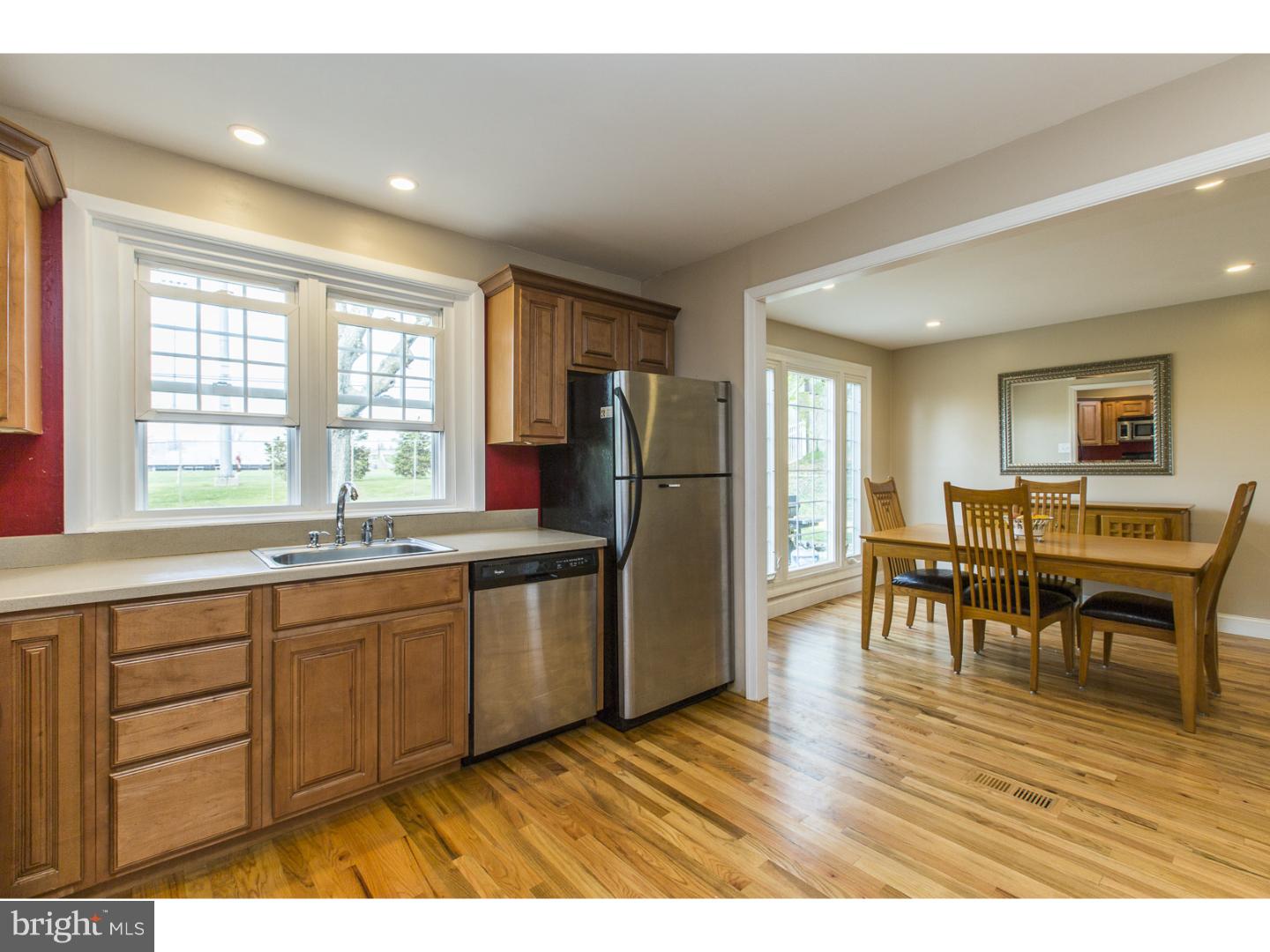 702 Fraser Road Glenside, PA 19038 - Photo 9 of 25 Gallery Image 9