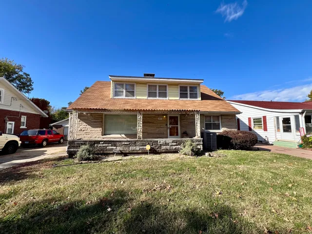 $160,000 | 977 North Oakland Avenue, Decatur, IL 62522