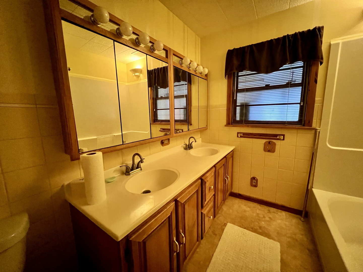 977 North Oakland Avenue Decatur, IL 62522 - Photo 23 of 51