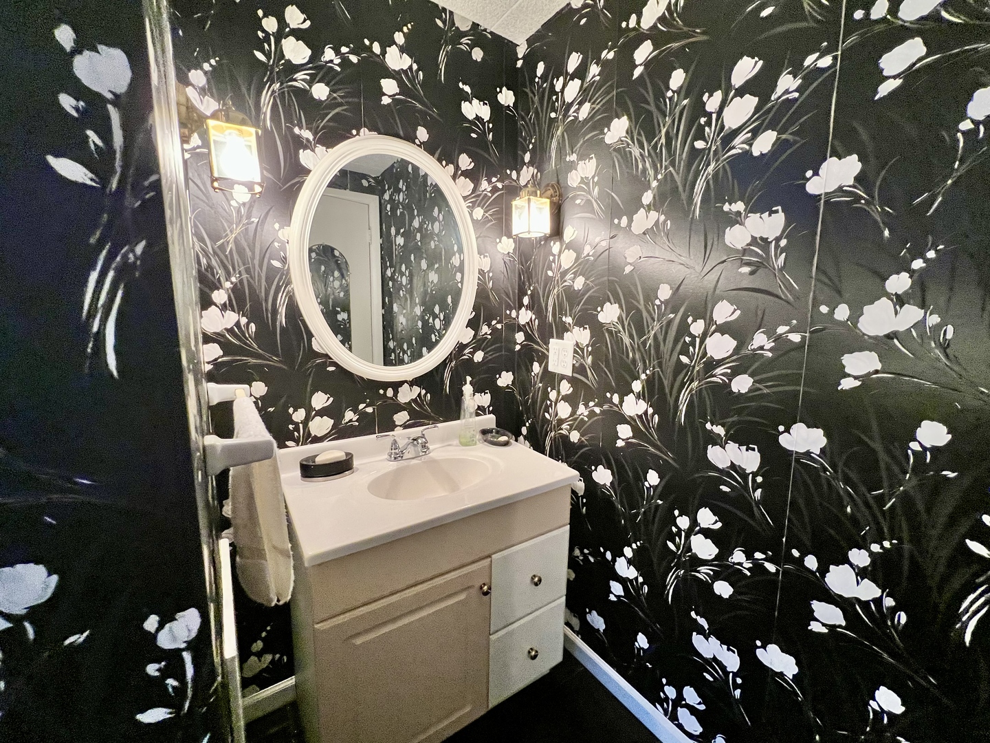 977 North Oakland Avenue Decatur, IL 62522 - Photo 36 of 51