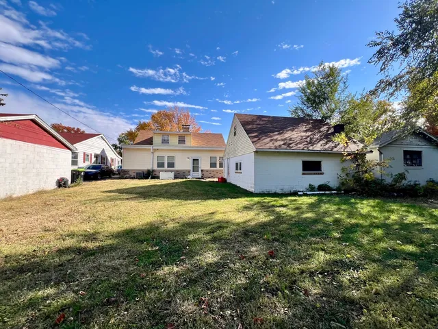 $160,000 | 977 North Oakland Avenue, Decatur, IL 62522