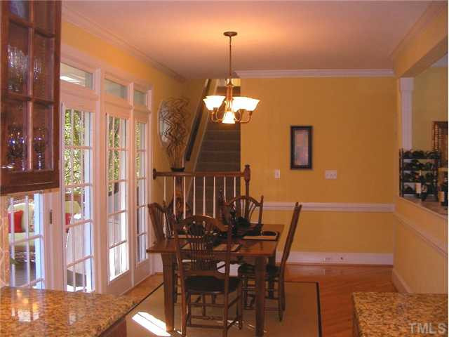 8908 Windjammer Drive Raleigh, NC 27615 - Photo 5 of 12 Breakfast Area