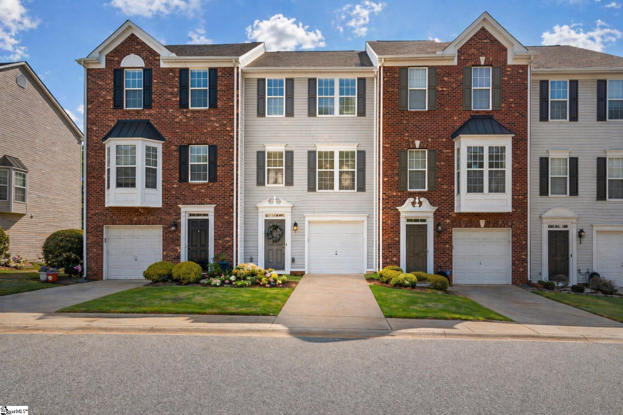 227 Cambria Court Mauldin, SC 29662 - Photo 1 of 31