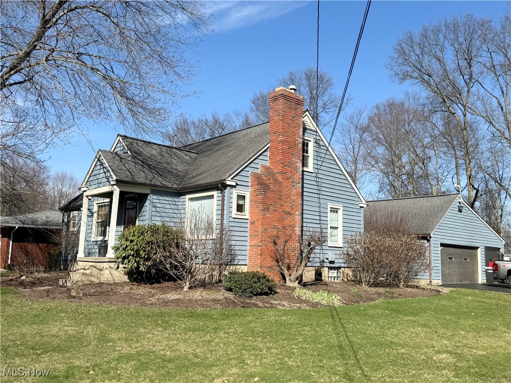 2020 Howland Wilson Road Northeast Warren, OH 44484 - Photo 2 of 32 Gallery Image 2
