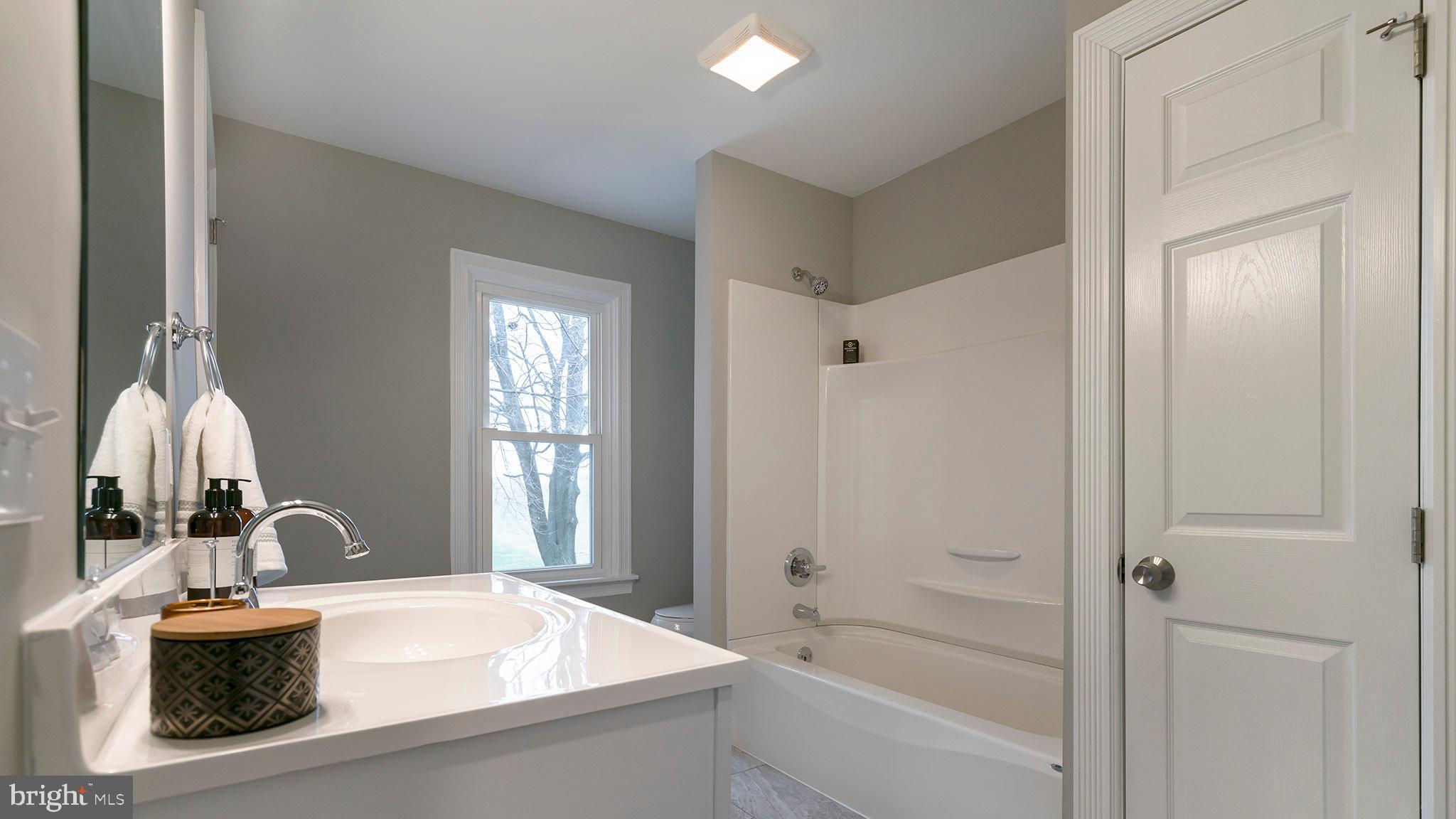 1700 Colebrook Road Lebanon, PA 17042 - Photo 13 of 35 Gallery Image 13