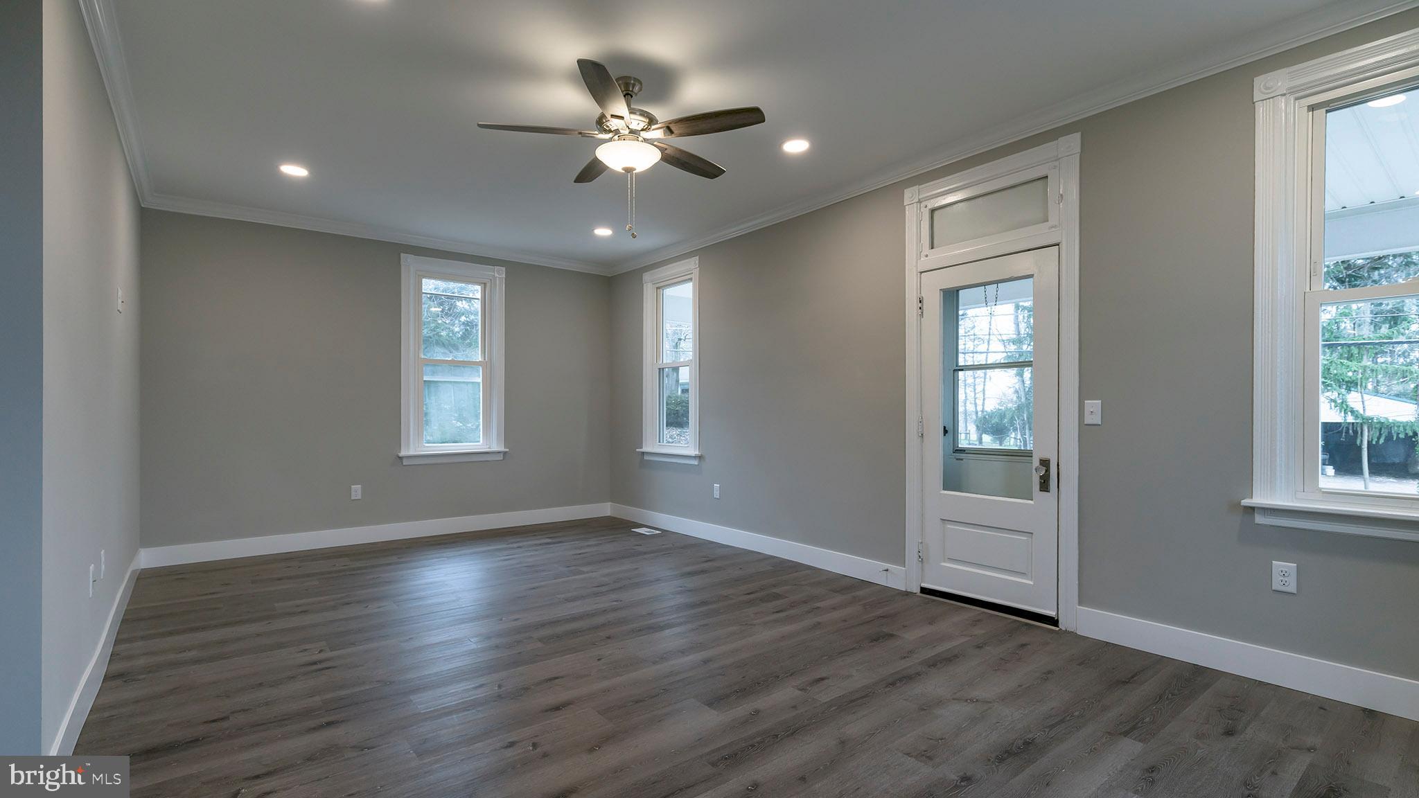 1700 Colebrook Road Lebanon, PA 17042 - Photo 4 of 35 Gallery Image 4