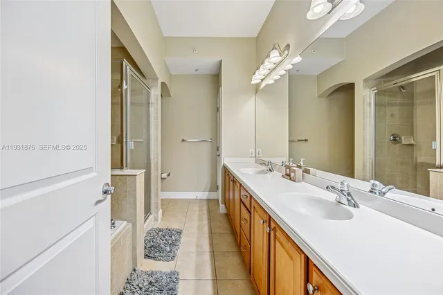 $449,000 | 1200 Ironsmith Drive, Unit 406, Kissimmee, FL 34747