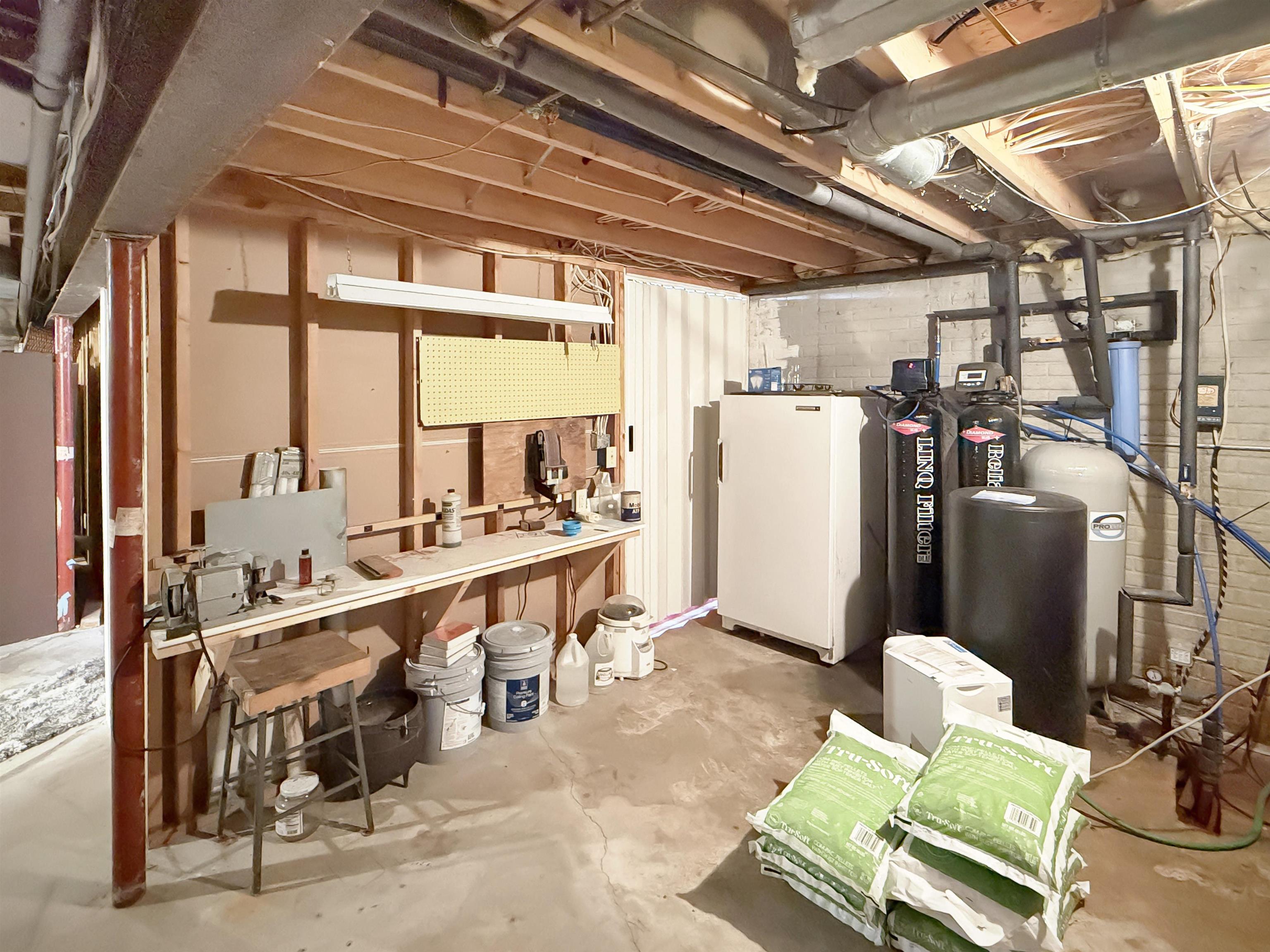 5730 I Ah Maytah Road Oshkosh, WI 54901 - Photo 37 of 58