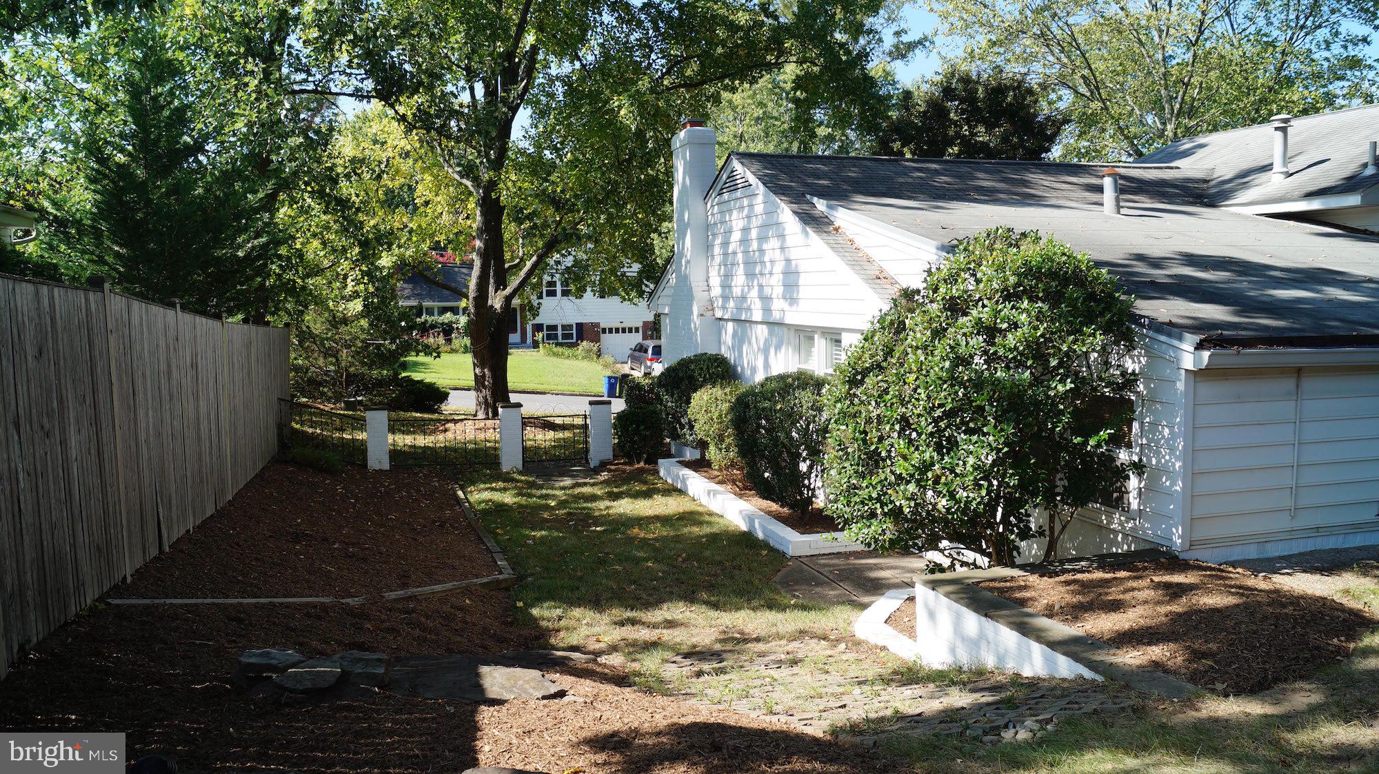 7412 Flora Street Springfield, VA 22150 - Photo 36 of 49