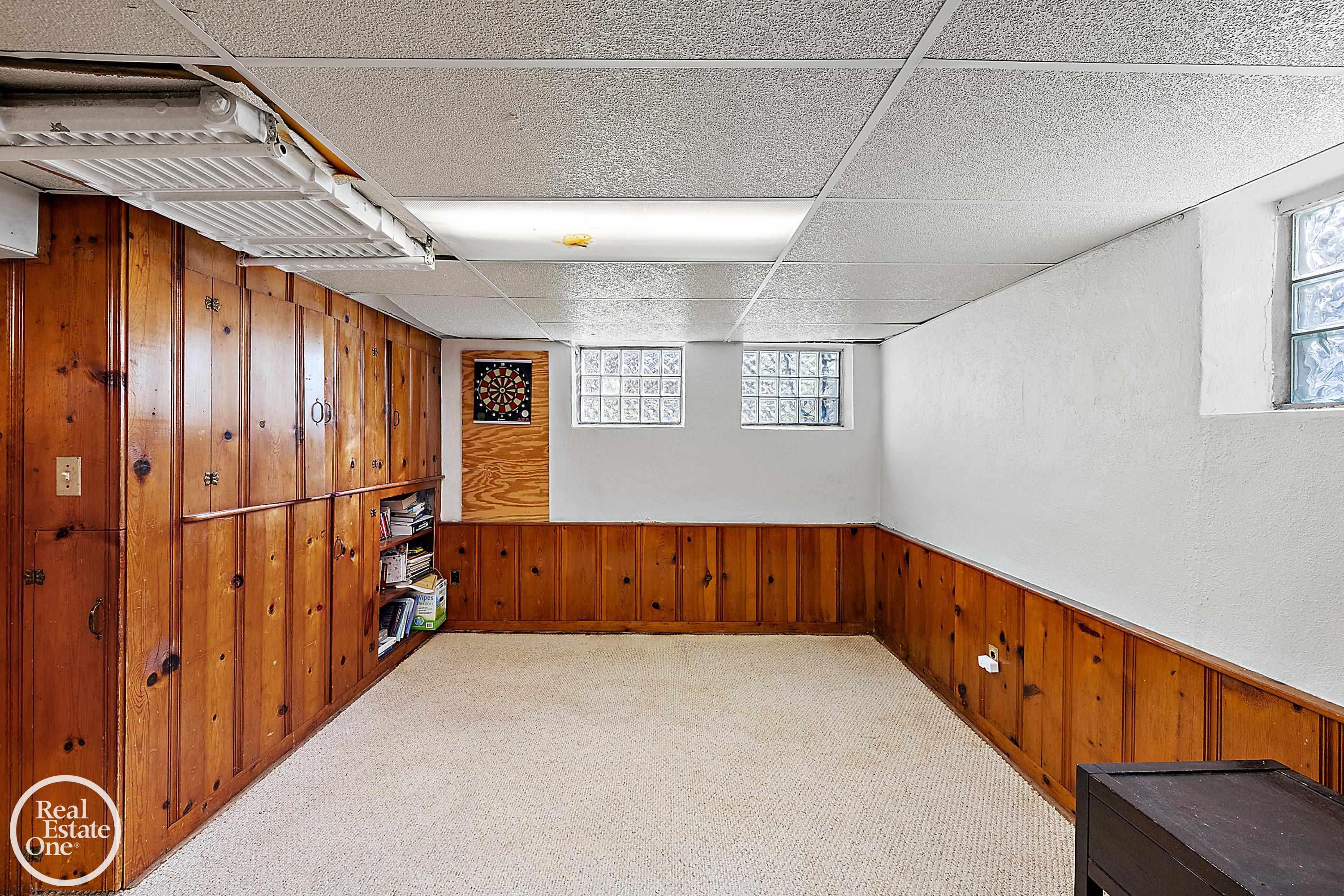 277 Merriweather Road Grosse Pointe Farms, MI 48236 - Photo 29 of 51