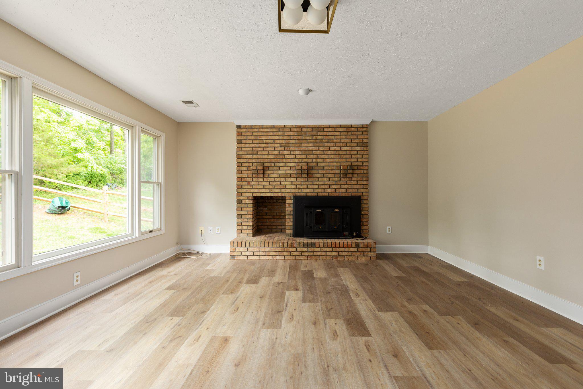 45 Rutherford Circle Sterling, VA 20165 - Photo 12 of 62