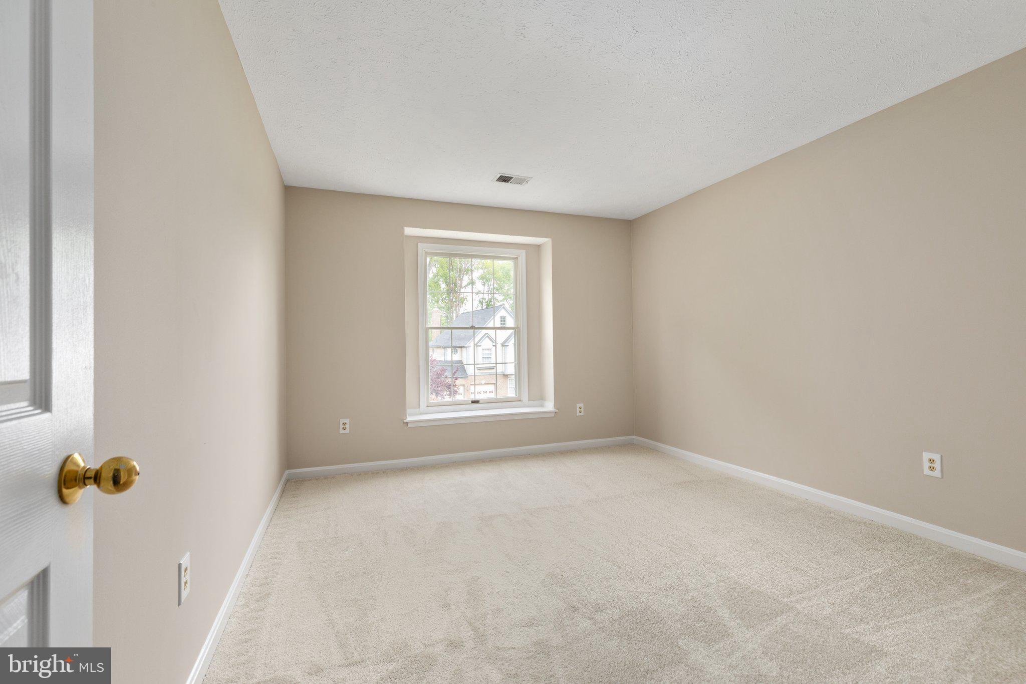 45 Rutherford Circle Sterling, VA 20165 - Photo 37 of 62