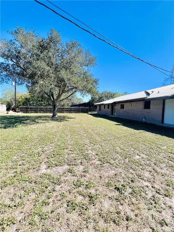 $170,000 | 1105 Johnson Street, Woodsboro, TX 78393