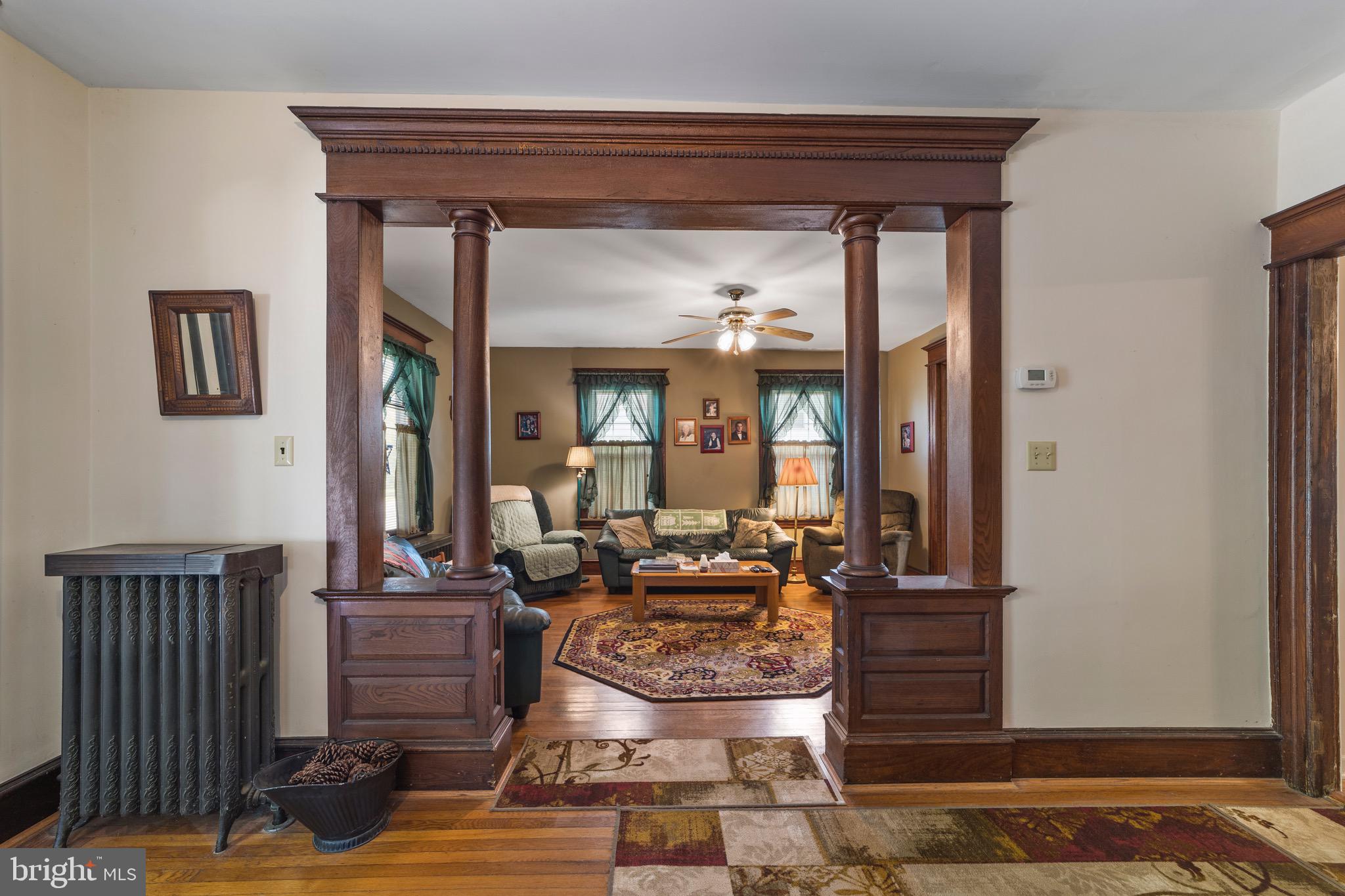 29 Main Street Bridgeport, NJ 08014 - Photo 4 of 31