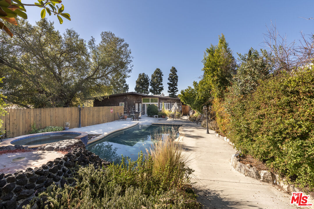 1432 Valley View Road Glendale, CA 91202 - Photo 12 of 17 a view of a back yard