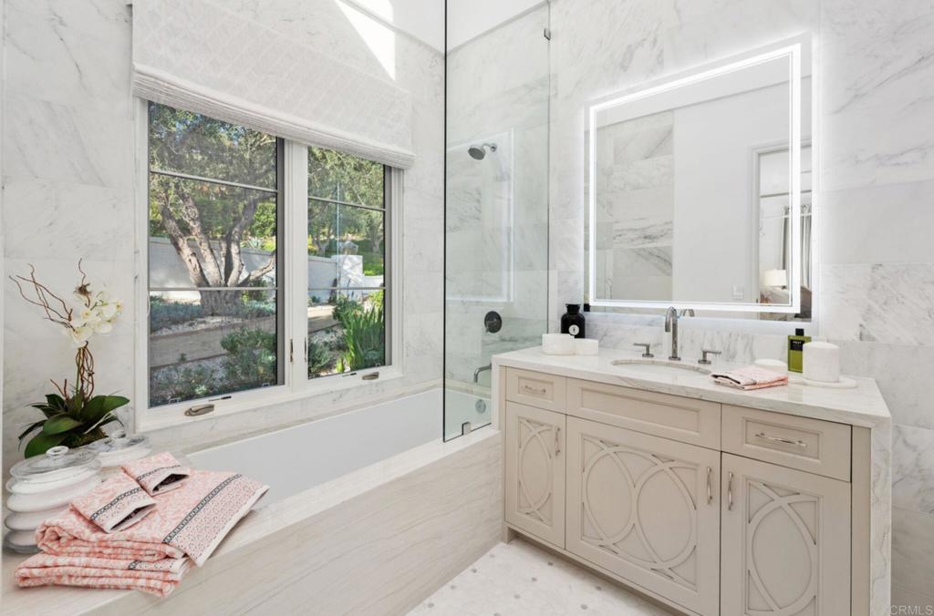 5315 La Crescenta Road Rancho Santa Fe, CA 92067 - Photo 16 of 31
