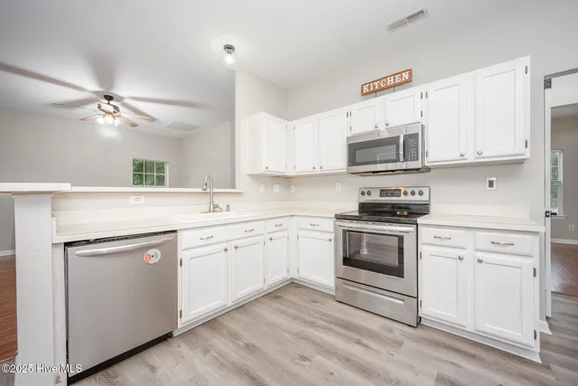 $399,000 | 209 Eagle Creek Road, Moyock, NC 27958